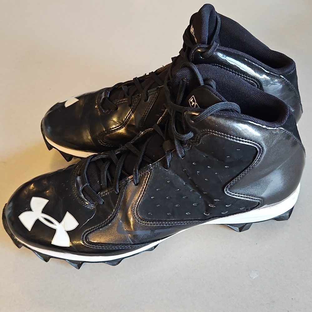 Under Armour Football Cleats